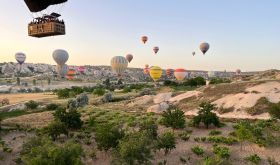 ballooning in Cappadocia