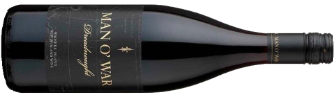 Man O War Dreadnought Syrah bottle shot