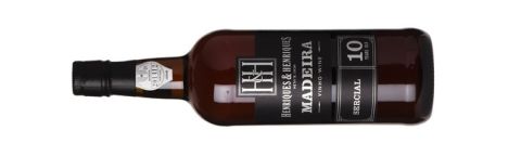 Henriques & Henriques Sercial 10 Year Old madeira bottle shot