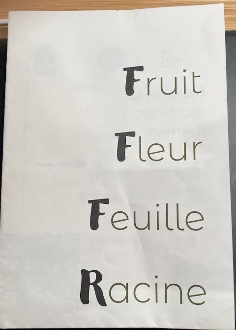 Cover of the menu at Castel Tres Girard in Morey-St-Denis