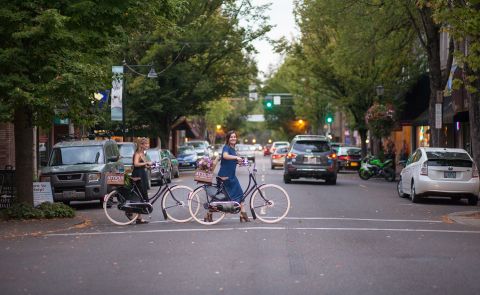 Atticus Bikes - Sionne Lafolette