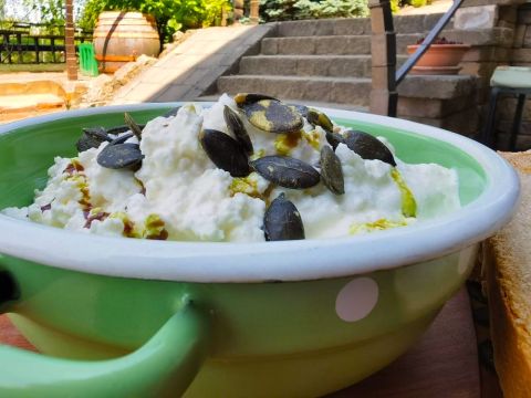 Bucno and skuta - green