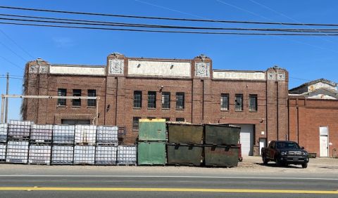 The old Oak Ridge winery in Lodi