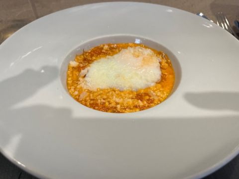 Cucina.eat tomatoes and pecorino