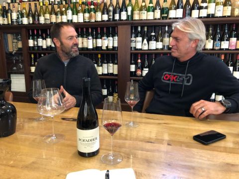 Sadie exchanging with former South African surfing champion Seth Hulley.