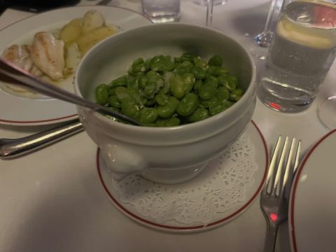 Bellamy's broad beans