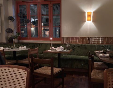 Don't Tell Dad interior